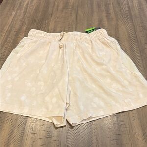 548 DSG Mens Cream Athletic Shorts